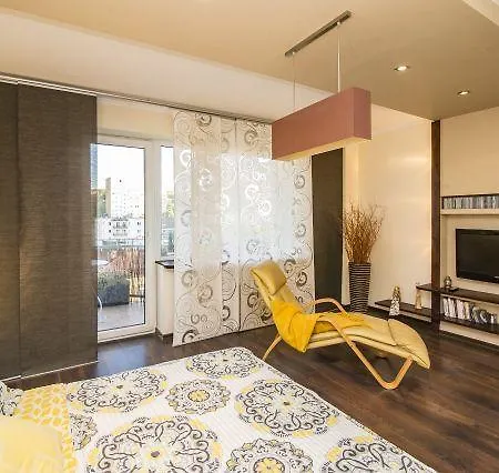 Happy Apartament